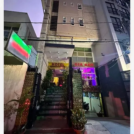 Gia Bao Hotel - 234/3 Bach Dang, Q.Binh Thanh - By Bay Luxury
